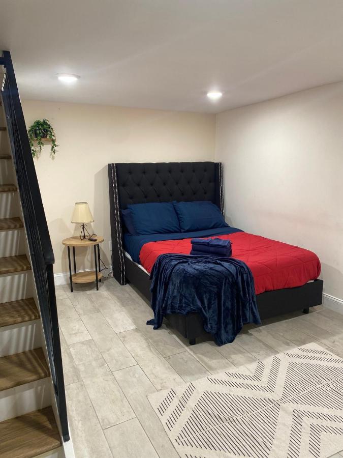Private Room In South Philly Near Arenas! Филаделфия Екстериор снимка