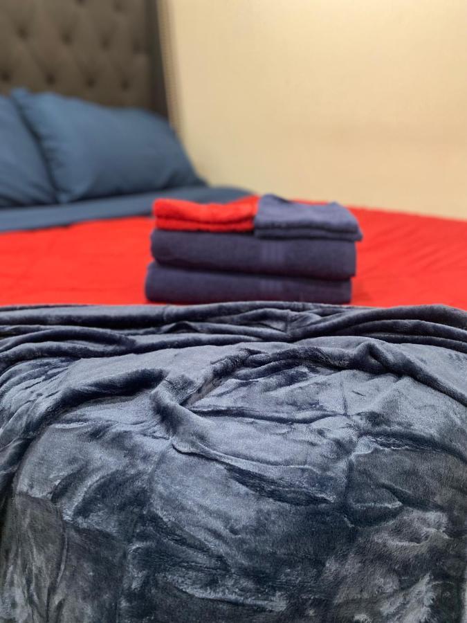 Private Room In South Philly Near Arenas! Филаделфия Екстериор снимка