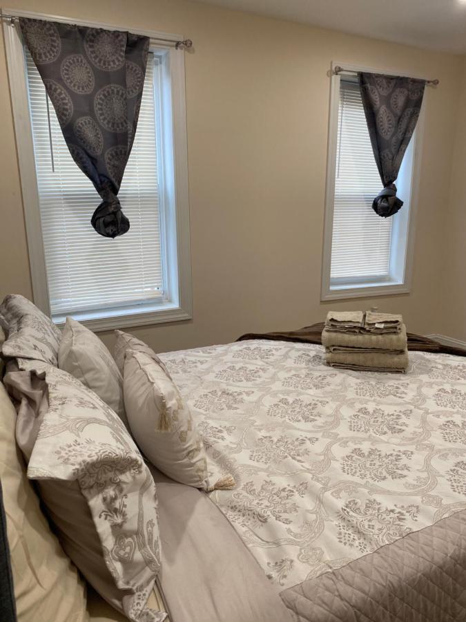 Private Room In South Philly Near Arenas! Филаделфия Екстериор снимка