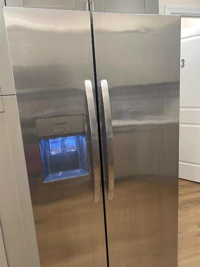 Private Room In South Philly Near Arenas! Филаделфия Екстериор снимка