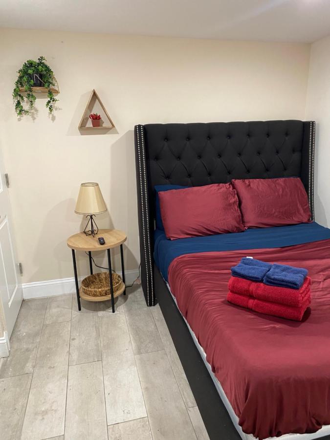 Private Room In South Philly Near Arenas! Филаделфия Екстериор снимка